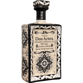 Bottle shot for  Dos Artes Reserva Especial Extra Anejo