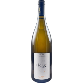 Bottle shot for 2022 Clotilde Legrand Saumur Blanc "L'ecart"