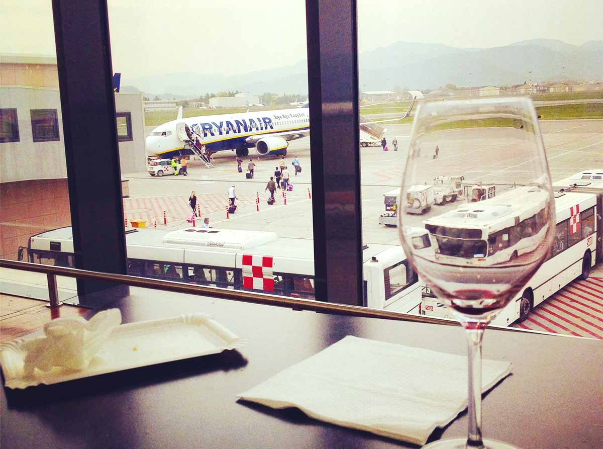 How to Get Your Wine Safely Back Home From Your Eurotrip Wine Library